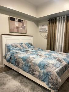 Central Studio in IT Park Cebu Near Business Hubs