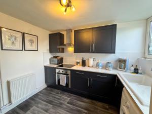 LimeTree in the Blue House - Cambridge Central Stay