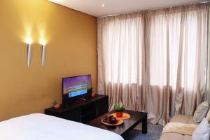 The Orange Corner II