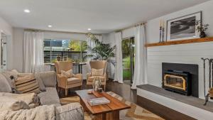 Wine Country Estate by AvantStay Pool Spa Barn