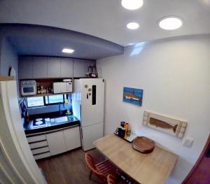 Villa Oceânica de Charme Literário - Arte, Piscina Privativa e Conforto com Acesso à praia - Beach Access