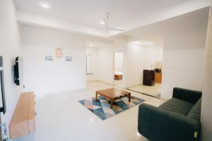 14th Avenue Service Apartments