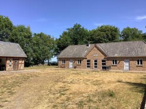 8 person holiday home in Thyholm-By Traum