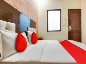 Hotel O Raj Residency Mohali Phase 2