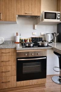 DEPARTAMENTO ACOGEDOR Y TRANQUILO en Chillán Centro, full equipado, ideal para descansar, Wifi y Estacionamiento