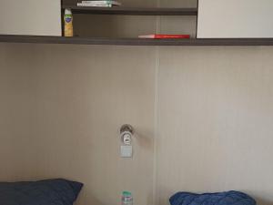 Mobil-home pour 6 pers avec terrasse - API-1-52-1434
