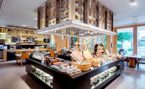 Hilton Bangkok Suvarnabhumi Golf Resort & Spa