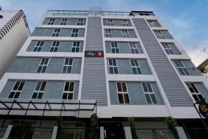 Townhouse The Cinco Bliss near IKEA, WELLS FORGO, KIMS, CARE Hospitals