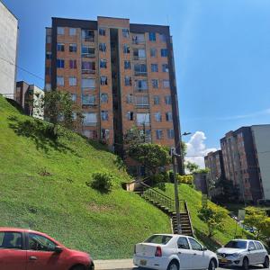 Comodo apartamento con 2 habitaciones totalmente equipado para estancias largas