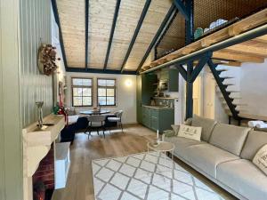 Country Charm