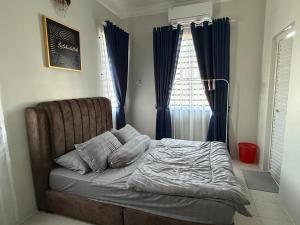 Villa SRC