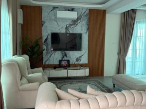 Villa SRC
