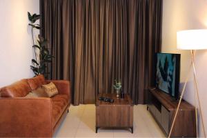 Walnut Cityview Suite | 2BR 2Bath