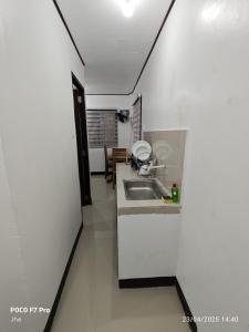 CristoRey Capas Tarlac GuestHaws R205