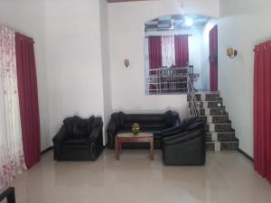 Roshan House