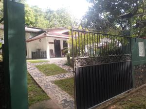 Roshan House