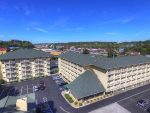 Comfort Inn & Suites at Dollywood Lane