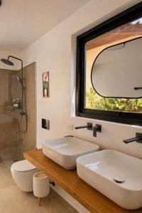 The Cosy Sunset Beach Resort