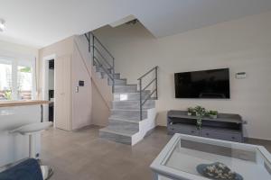 Aurora Maisonette by RentalsPro - Kallithea Halkidiki