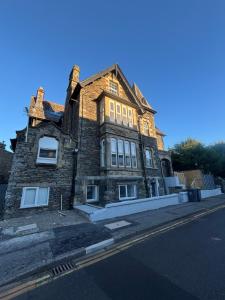 The Mews, private parking included, Windermere