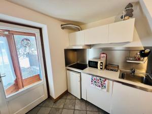 CASA CARCENTINA - fronte seggiovia, sulla pista Stelvio