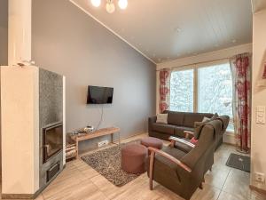 Kotomänty 4, Rukan luonnon keskellä - Sauna, WiFi, sisältää siivouksen