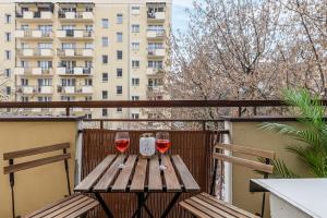 Lumina I 2BR Apartment with 2 Balconies I 3 AC I City Center