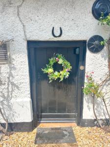 Bridge Cottage Stunning 4 bed thatched cottage