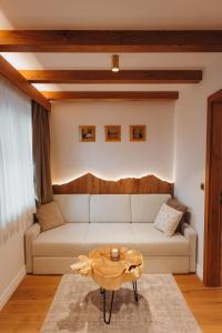 Menart Estate apartments