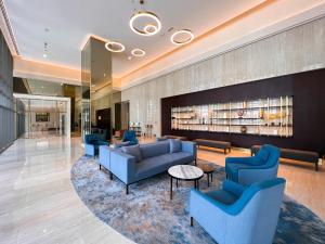 Vogue Vacation Homes, Downtown Bellevue Towers near Burj Khalifa and Dubai Mall, One bedroom Apartment with Balcony and City view, Access toAmenities