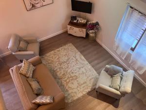 Le carrosse, la diligence, centre Saint Jean de Losne tarif 2pers 1 chambre, tarif 4 pers 2 chambres