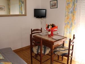 Appartement cosy avec balcon proche des Thermes - Animaux admis, parking privatif - FR-1-503-45