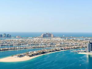 Modern 1BR with Palm View Dubai Harbour