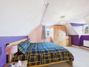 Ebley Canalside Townhouse convenient for Cheltenham Races