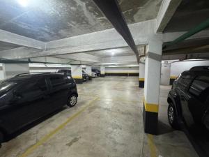 AP com piscina a 300m Praia