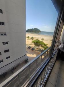 Apartment right on the sand