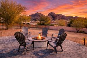 Majestic Mountain Mansion-Pool -Spa & Guest House