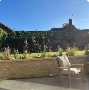 Naburn Pretty Pink Cottage