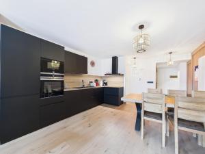 Appartement cosy au cœur du village avec terrasse et garage - Les Gets - FR-1-623-295