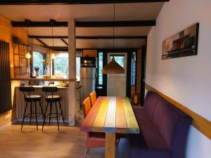 Super gezellige en luxe boschalet de Specht