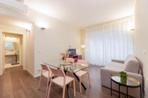 Modern Apartment, Turin Center Porta Nuova