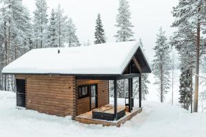 Arctic Bear Lake Lodge