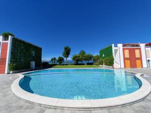 Gasparina Pool Lakeview & Terrace Apartment