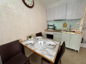 Seven Seas Jomtien 6 floor pool view