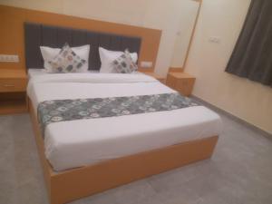 HOTEL SHIVAAY near by urban Square mall and nexus celebration mall