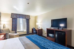 King Room - Non-Smoking room in Best Western Northwest Corpus Christi Inn & Suites