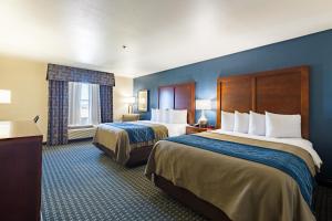 Queen Room with Two Queen Beds - Non-Smoking room in Best Western Northwest Corpus Christi Inn & Suites