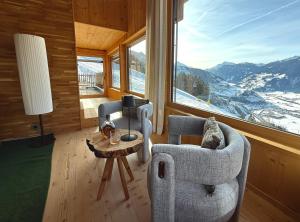 INFINITY SKY LODGE by belle-stay HEATED POOL, SAUNA and LIFT