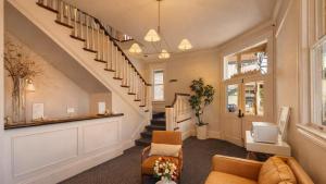 Tomales Hotel, Minutes from Dillon Beach