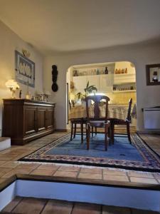 Maison de village privative calme avec jardin Terrasses Cogolin vieux Village